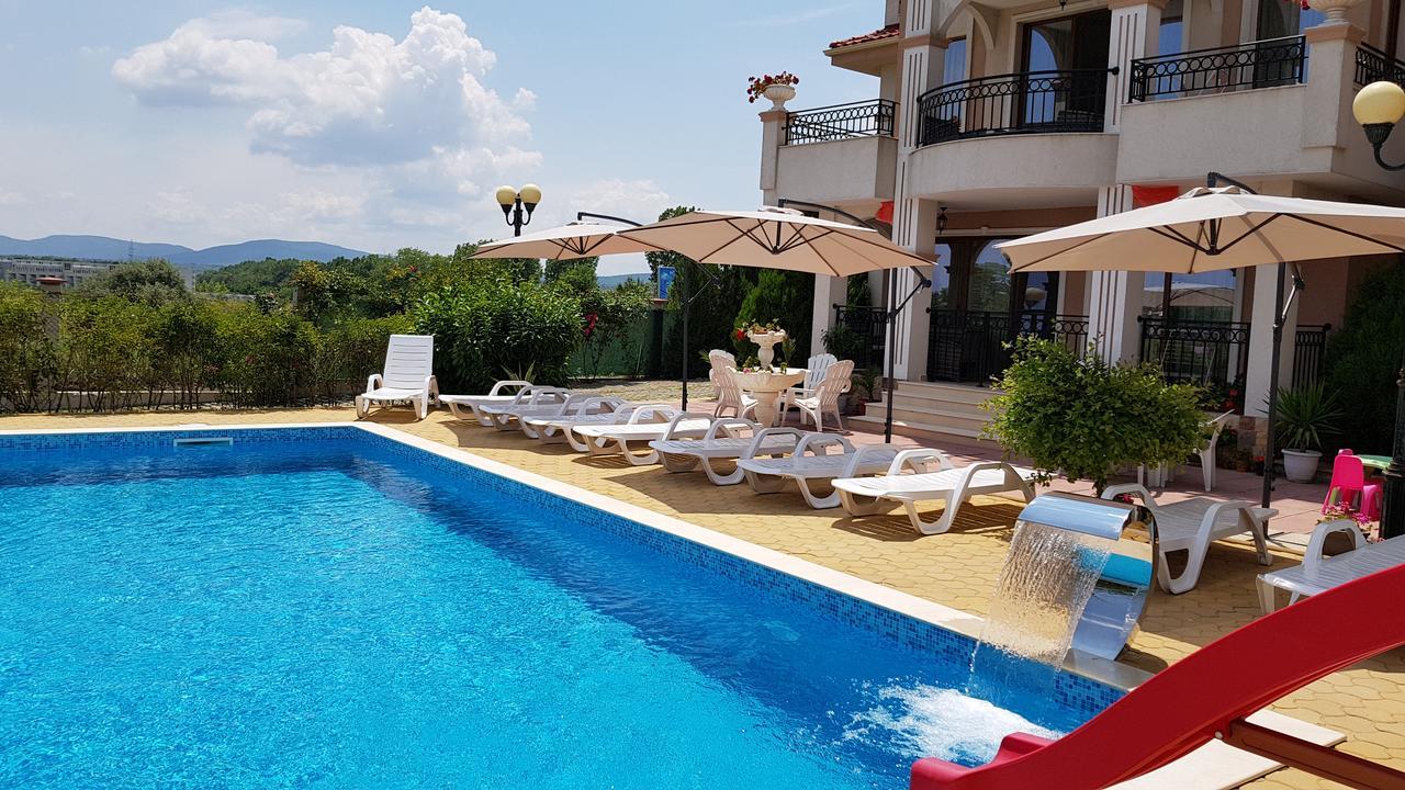 Brilliant Aparthotel Sozopol Buitenkant foto
